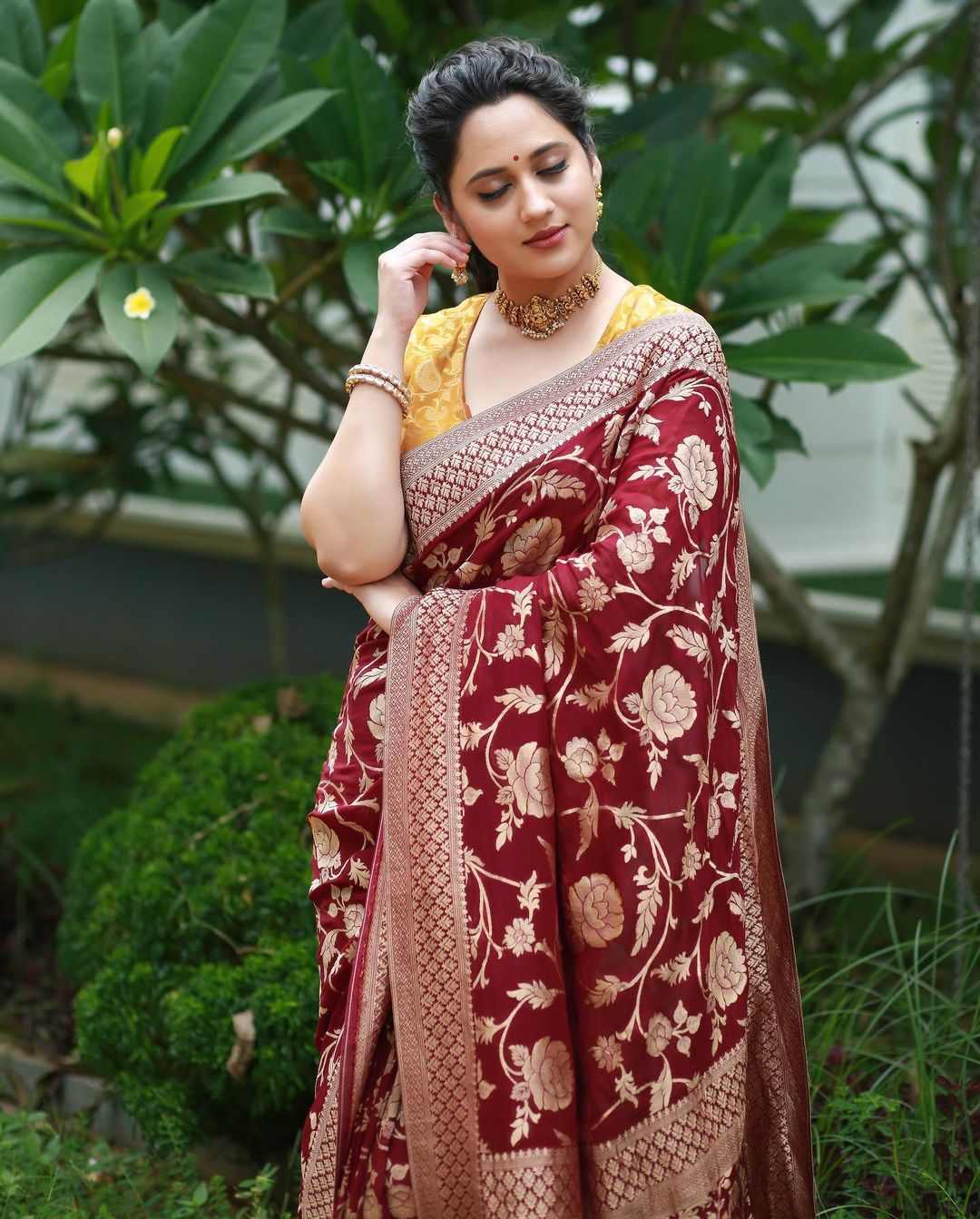 Malayalam Actress Miya George Images in Maroon Saree Yellow Blouse